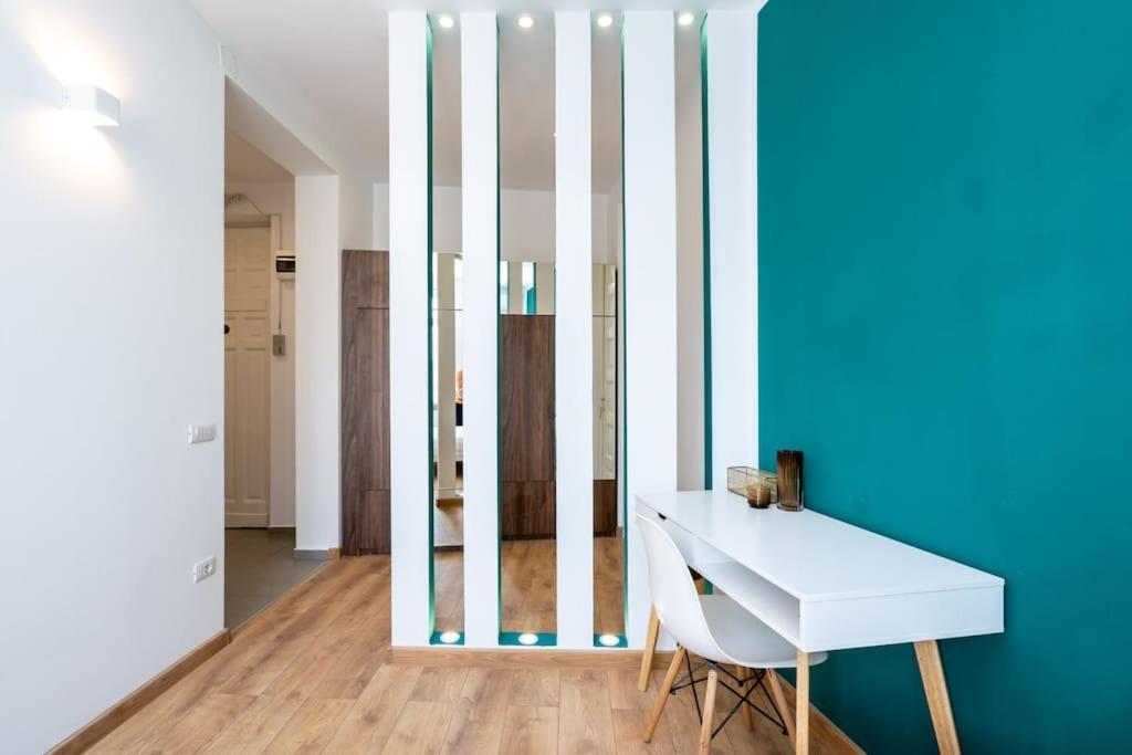Holiday Vibe - 2R Apartment In Piata Romana Bukurešť Exteriér fotografie